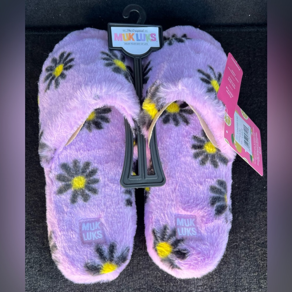 **SOLD** MUK LUKS Women's Orla Slipper *LARGE* - Picture 9 of 10